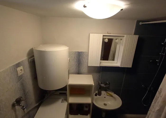 Ingrid One Bedroom App Póla